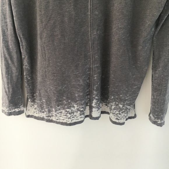 Chaser Horse Print Gray Burnout Long Sleeve Tee - Picture 8 of 8